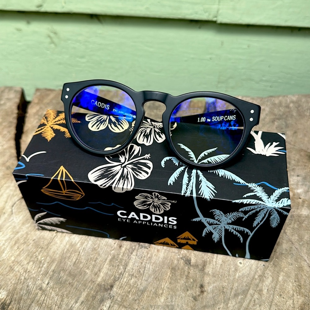 Brand new pair of Caddis reading glasses 1.00